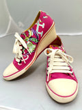 ED HARDY DESIGNS Tennis Shoes size 6 (PREOWNED)
